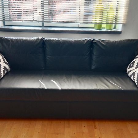 Apartman V Zahrade Praha Troja - Apartment In The Garden Prague Troja المظهر الخارجي الصورة