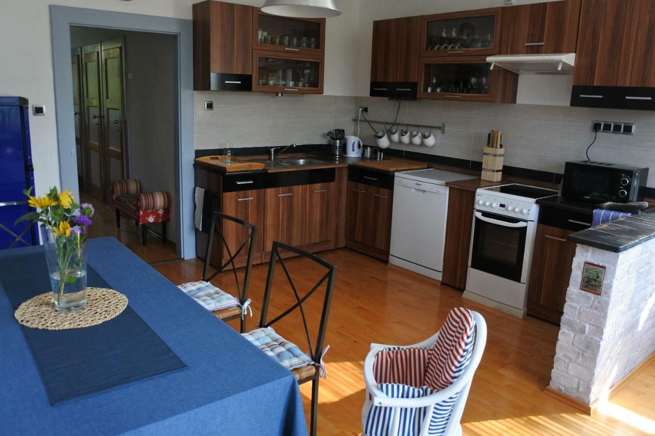 Apartman V Zahrade Praha Troja - Apartment In The Garden Prague Troja المظهر الخارجي الصورة